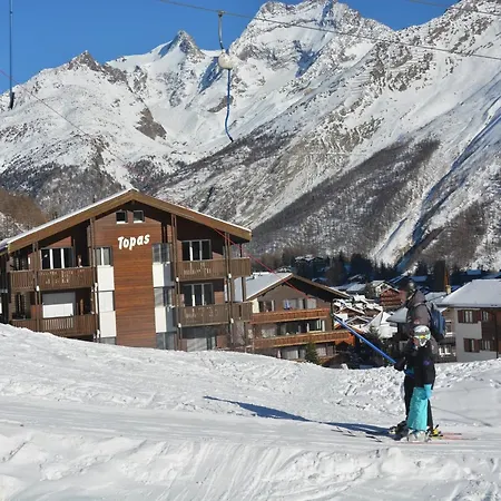 Topas 24 By Interhome